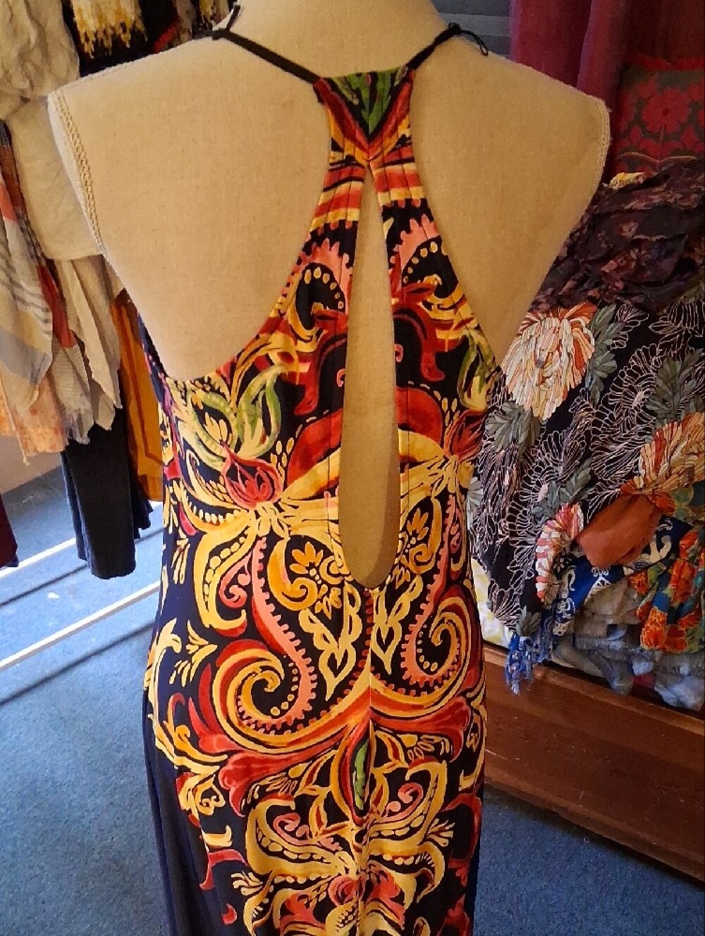 VENUS Navy and Multicolor Printed Plunging Maxi Dress - Picture 5 of 7